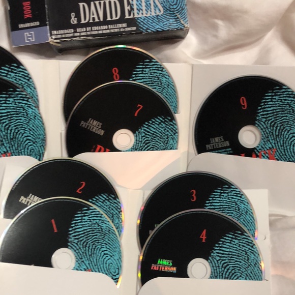 James Patterson CD “Black Book”&“Cross My Heart”preloved audiobooks 17 CDs inall - Picture 4 of 11